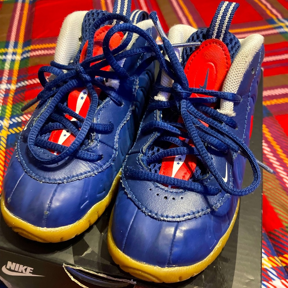 *USED* Nike Foam Little Posite Size 9C (Navy)